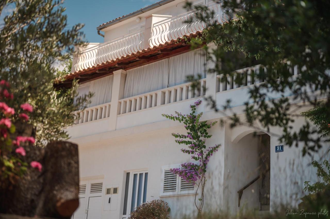 Apartments Lastovo Silic Εξωτερικό φωτογραφία