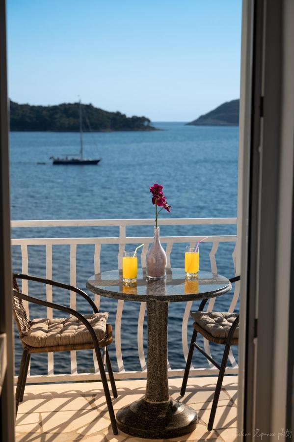 Apartments Lastovo Silic Εξωτερικό φωτογραφία
