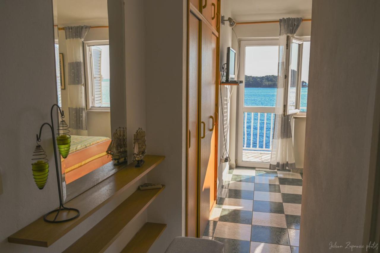 Apartments Lastovo Silic Εξωτερικό φωτογραφία